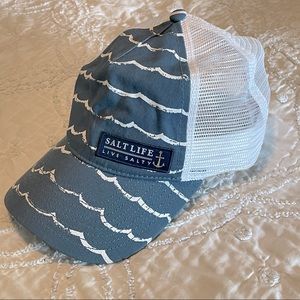 Salt Life Blue Wave Snap back hat. New, no tags.